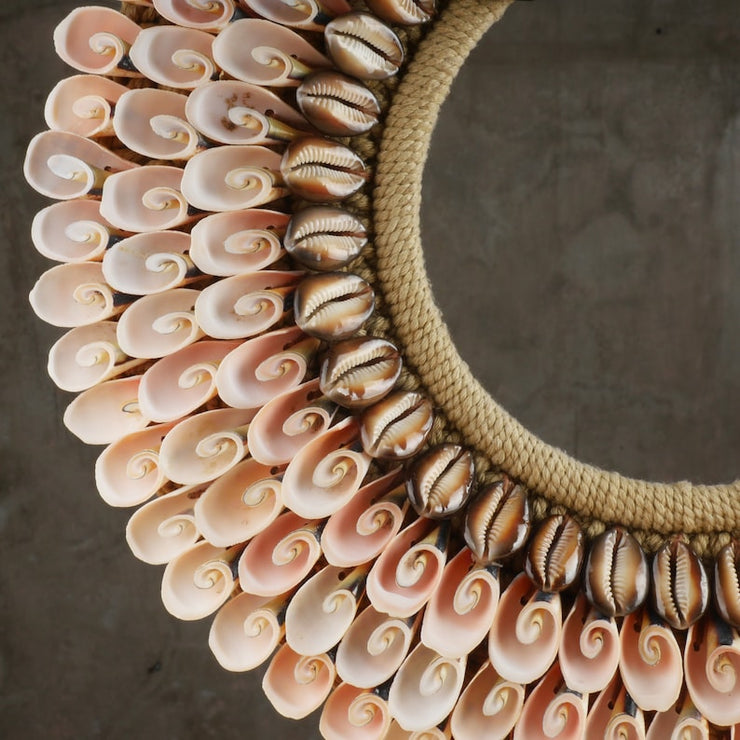 The Pink Conch and Snake Head Necklace - Papua Necklace - Decorative Shell Necklace